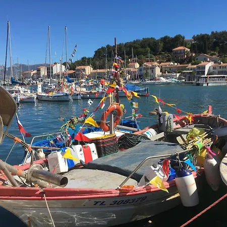 T2 Saint-Mandrier-Sur-Mer Exterior foto