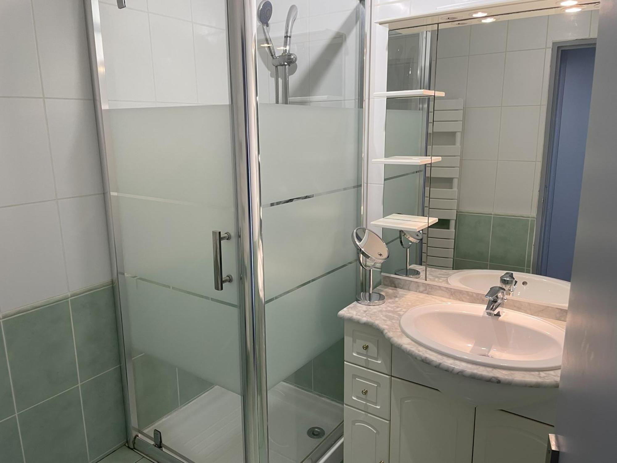 T2 Apartment